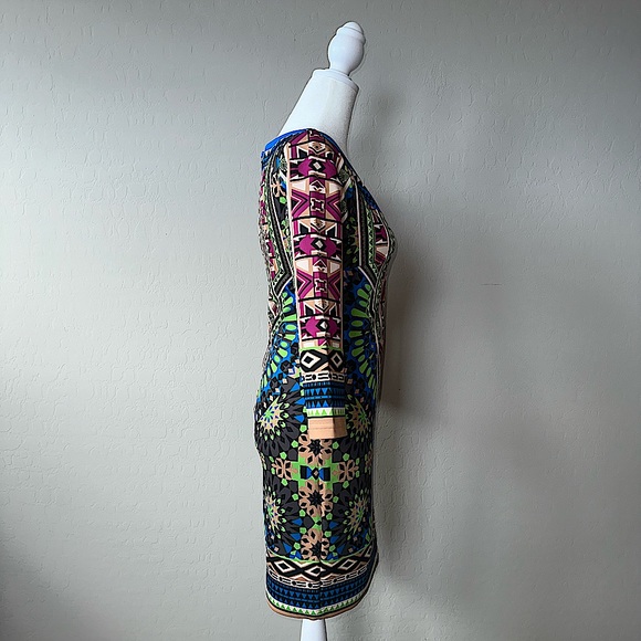 Flying Tomato Shift Body-con Dress - Picture 5 of 9